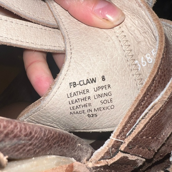 Freebird CLAW sandals size 8 - Picture 2 of 5